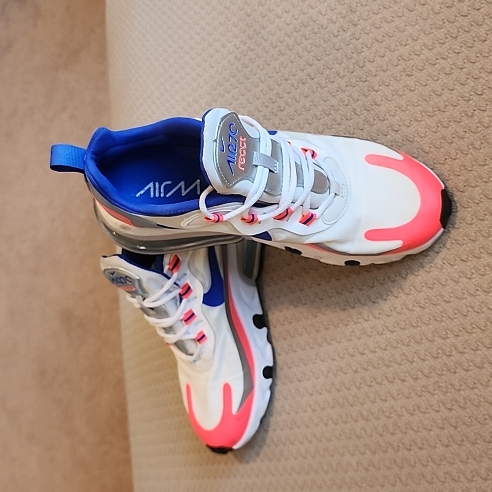 Nike Airmax 270 React - image 2